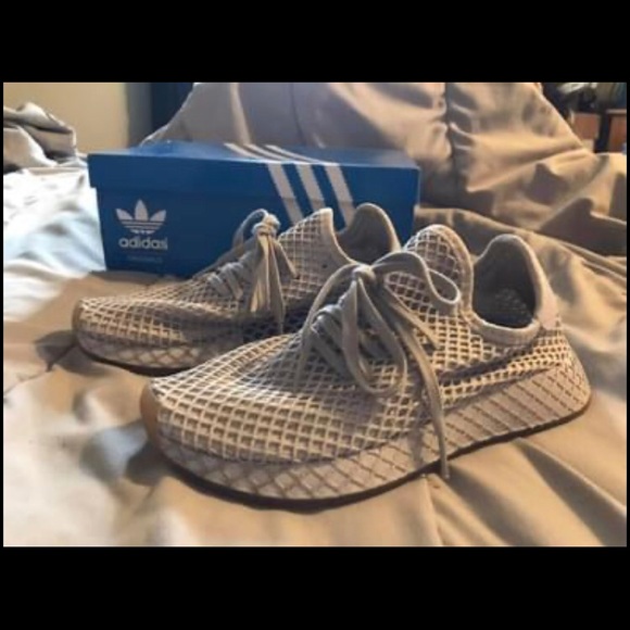 Adidas Deerupt Runners - Picture 1 of 4